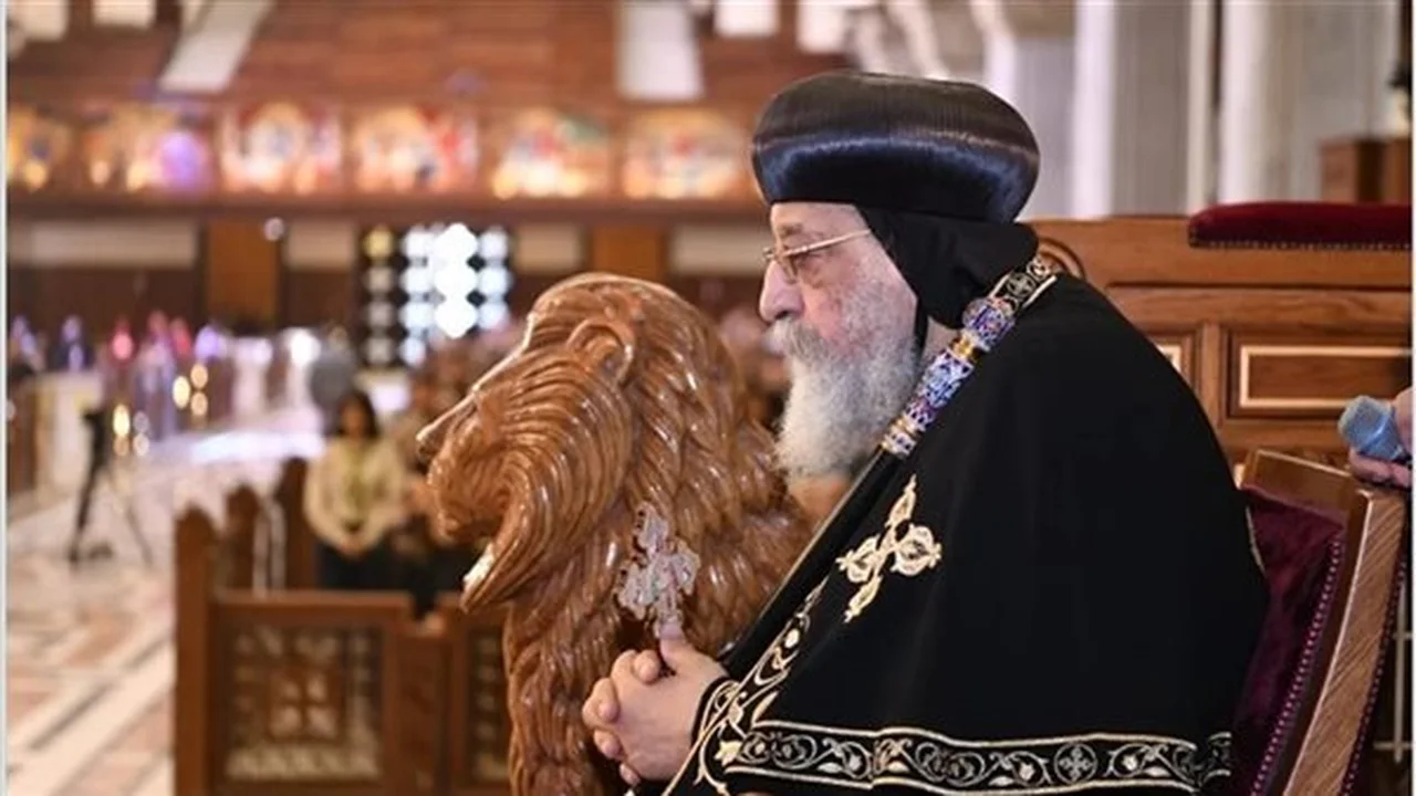 المجمع المقدس يوضح دور شماسات كندا ويصادق على خلوة الأنبا بولس الروحية